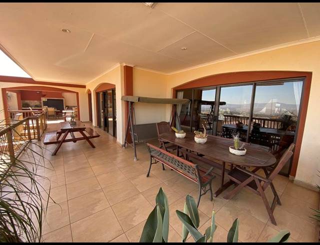 4 BEDROOM HOUSE FOR SALE IN STERKSPRUIT ESTATES